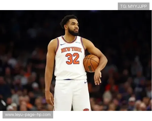 卡尔-安东尼·唐斯内线高效得分拉开球队进攻空间对比季前提升明显