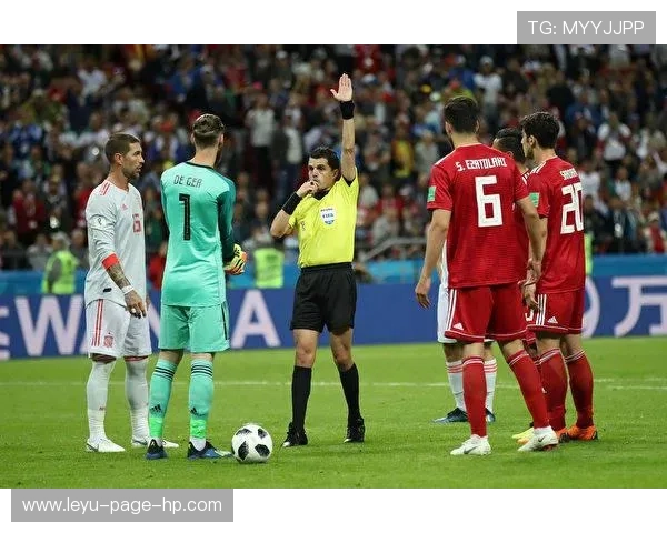 任意球距离规则及裁判判罚的具体标准解析