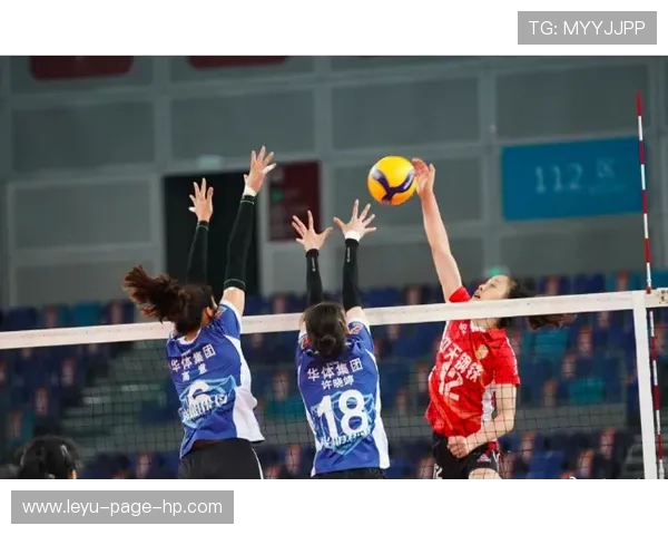 弗朗西斯突破拉开防线效率显著提升球队进攻节奏